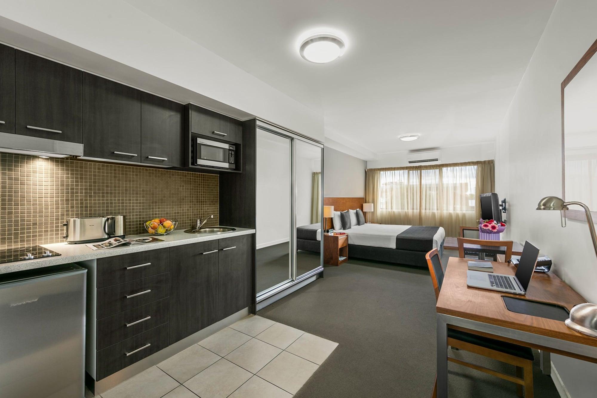 Quest Dubbo Aparthotel Exterior photo
